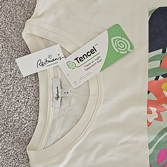 Women's Printed Extended Cap Sleeve - Picture 3 of 8